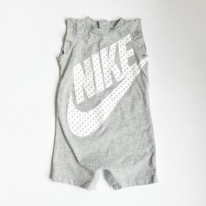 Nike Onesie (9m)